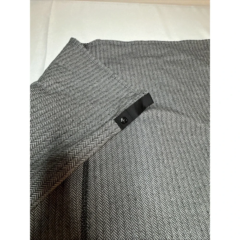 Lululemon Vinyasa Wrap Black White One Size‎ excellent condition (367)
